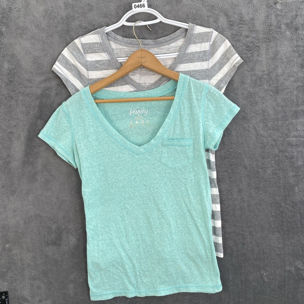 A lot of 2 baby doll tees Women's Size small Vanity blue and So striped y2k
